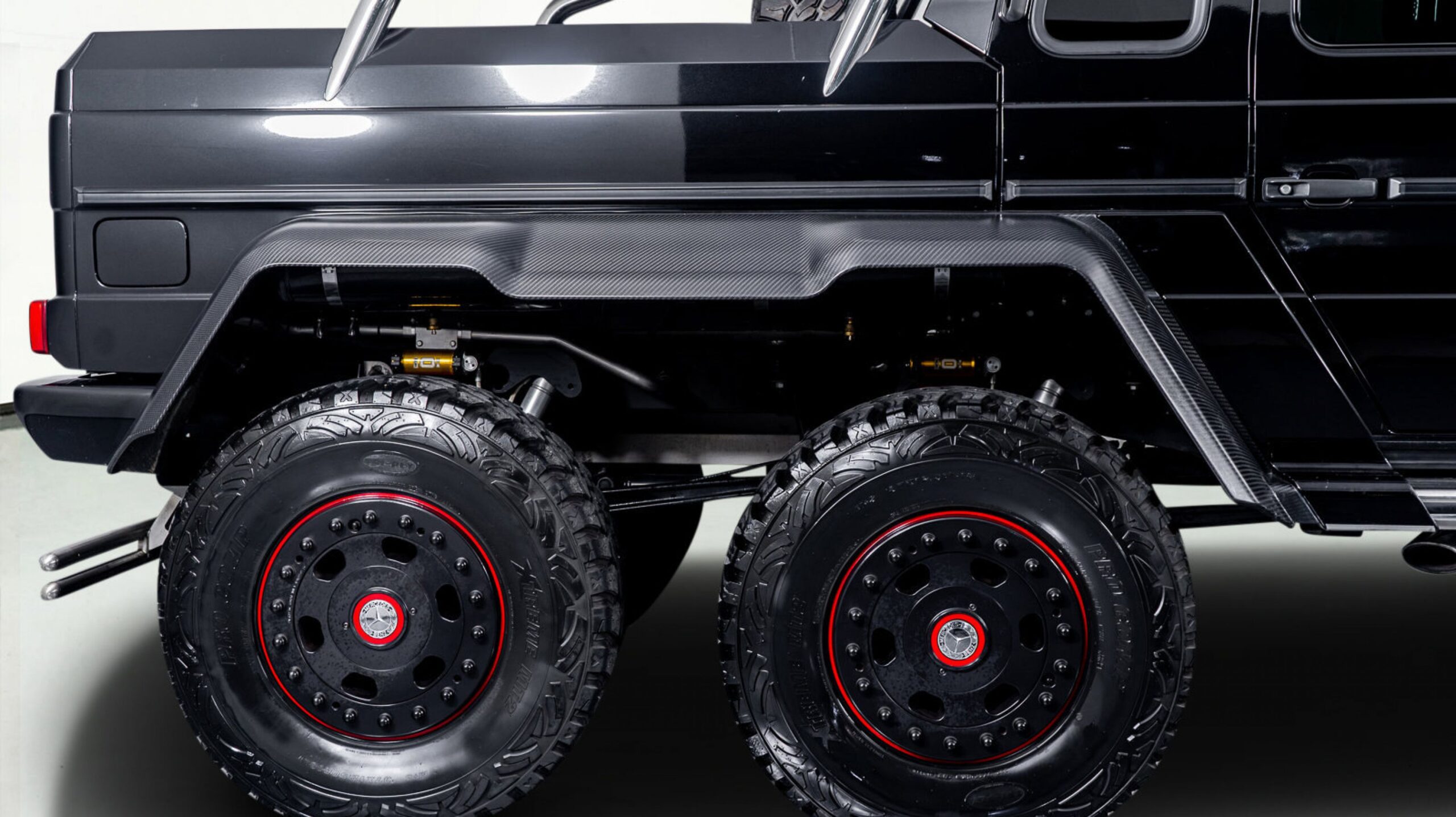 Mercedes Benz G63 6X6