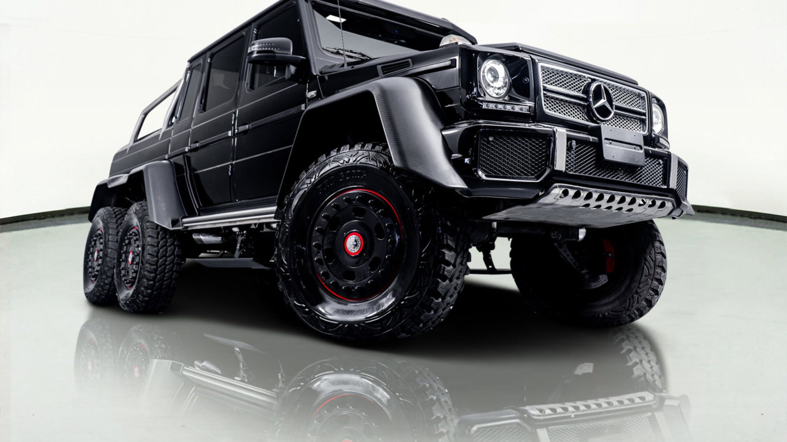 Mercedes Benz G63 6X6