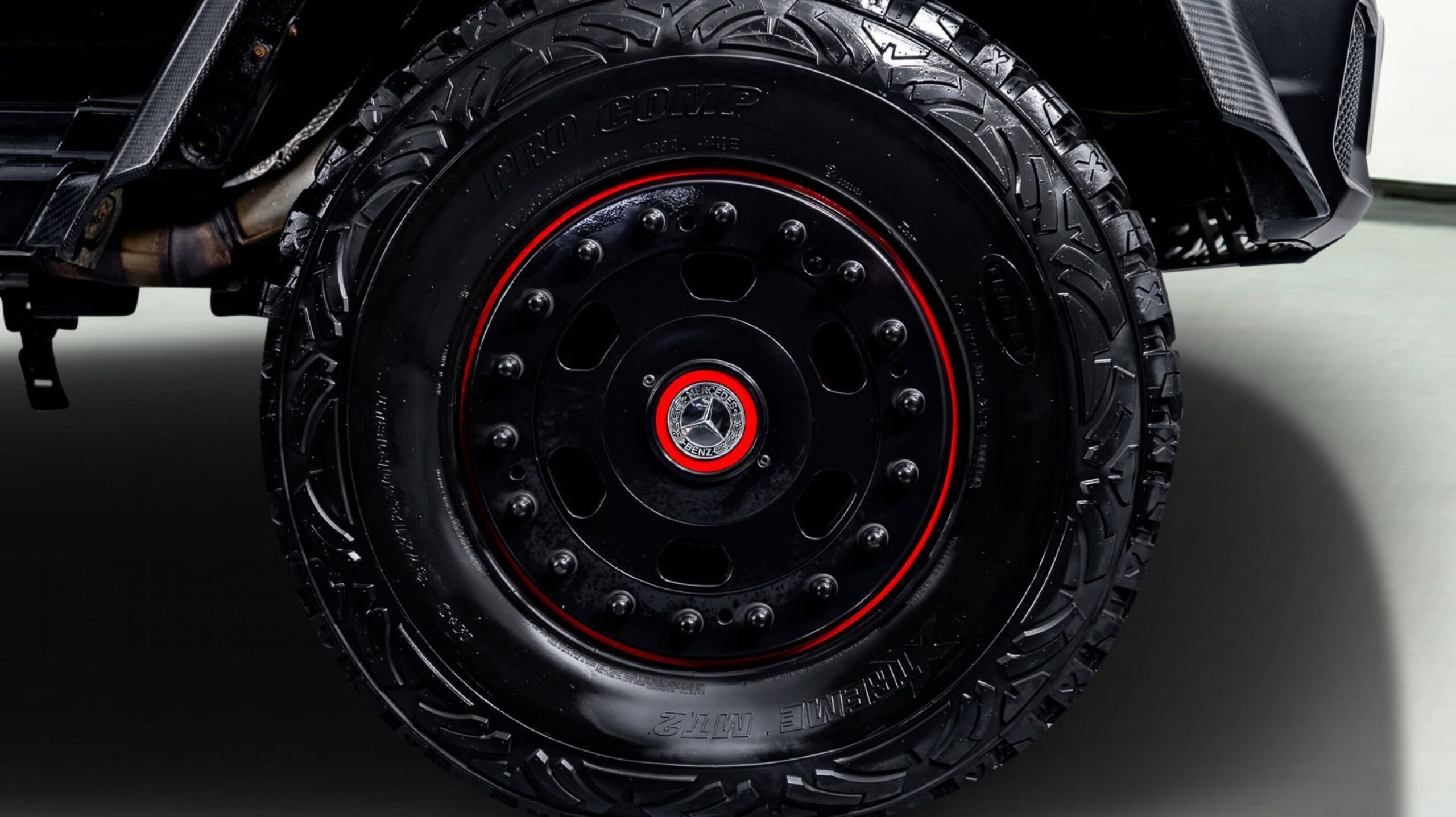 Mercedes Benz G63 6X6