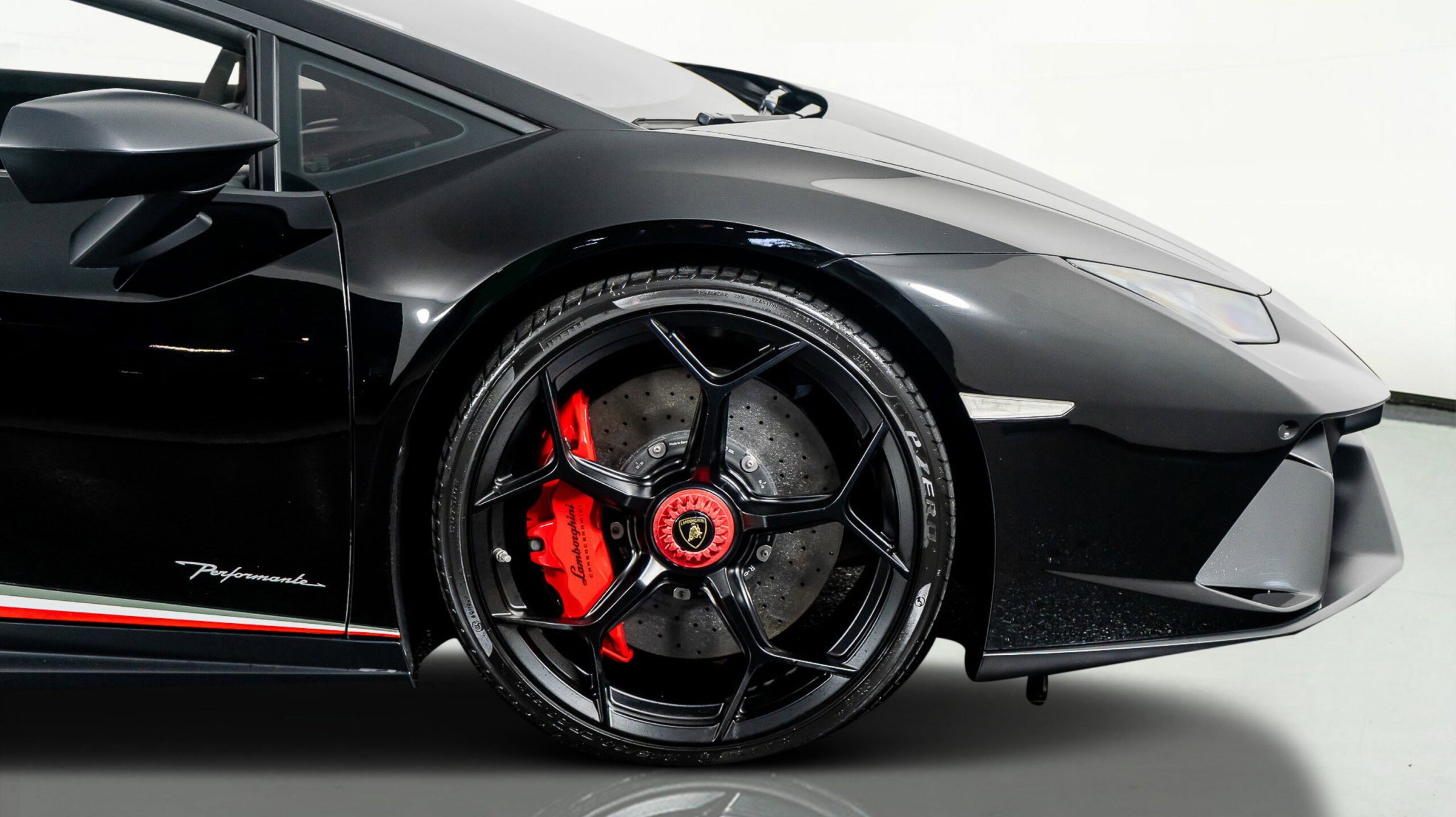 Lamborghini Huracan PERFORMANTE SPIDER