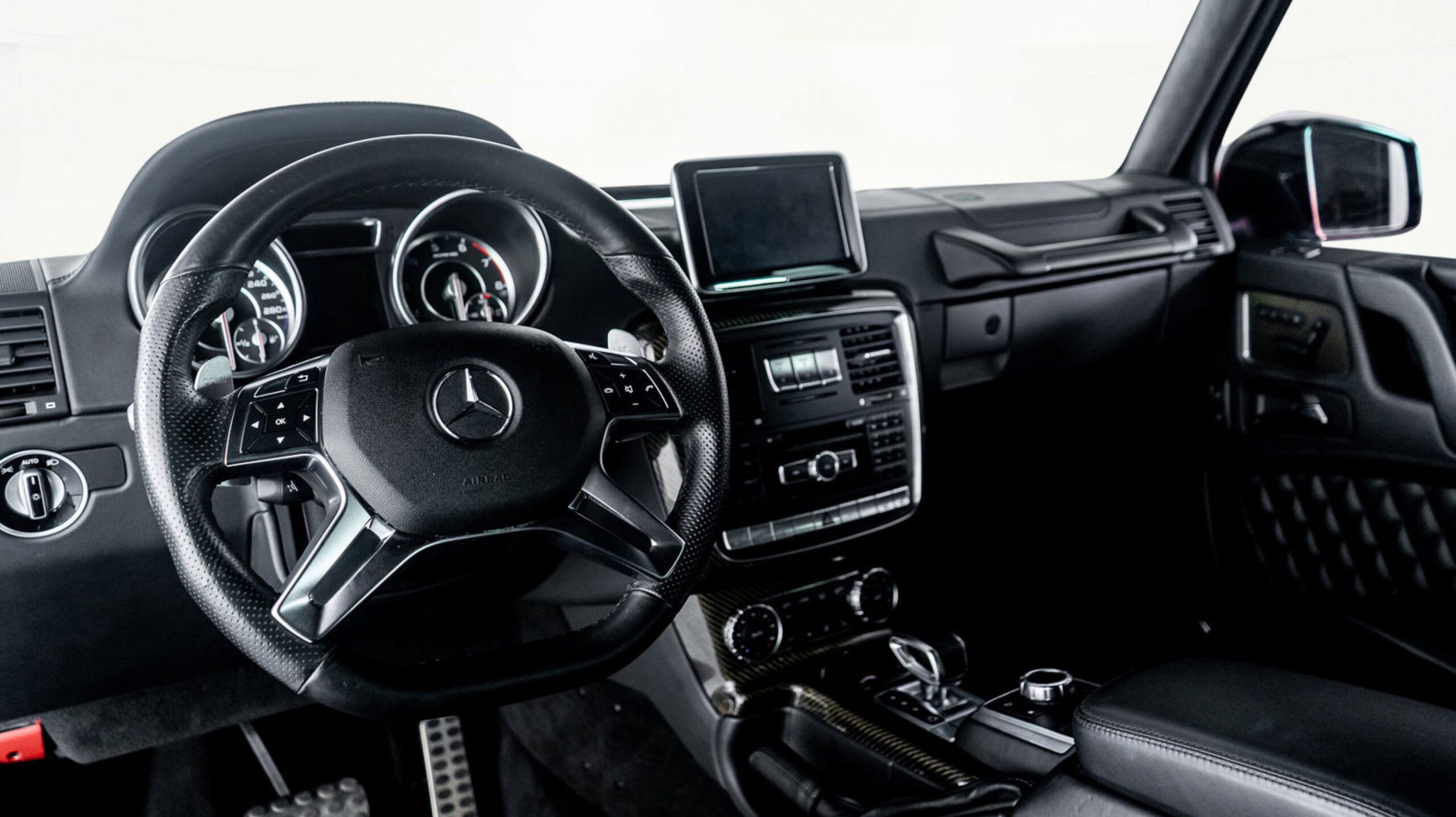 Mercedes Benz G63 6X6