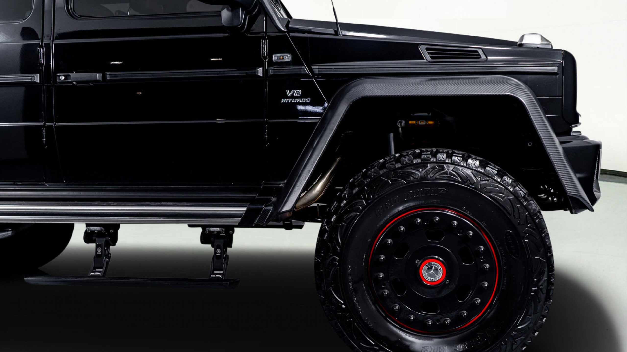 Mercedes Benz G63 6X6